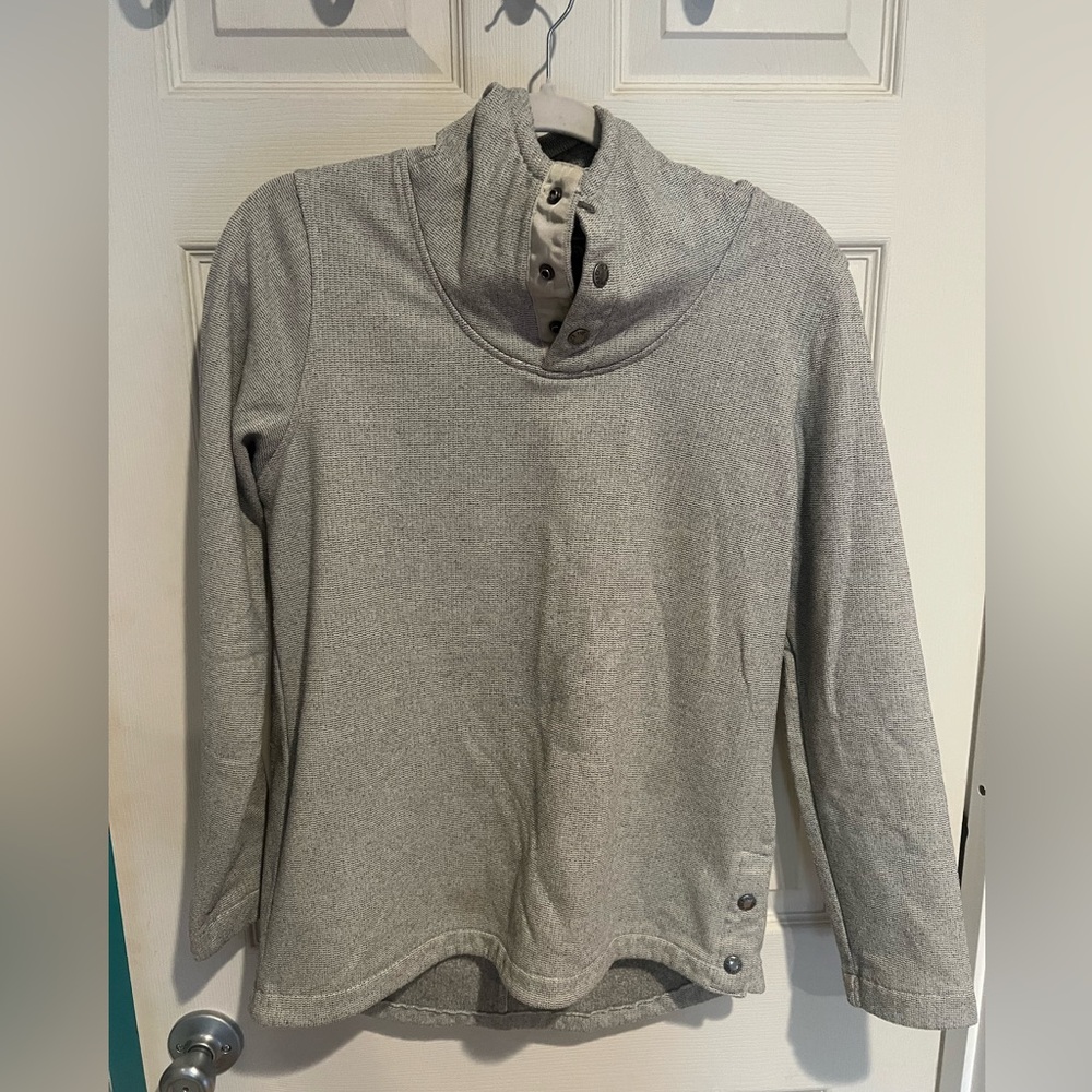 The north face hooded sweatshirt